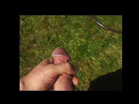 ❤️ A boazona se fode e se ejacula com um esguicho em um jardim de verão ️ Porno vídeo em nós pt-br.port-amurasso.ru ❤